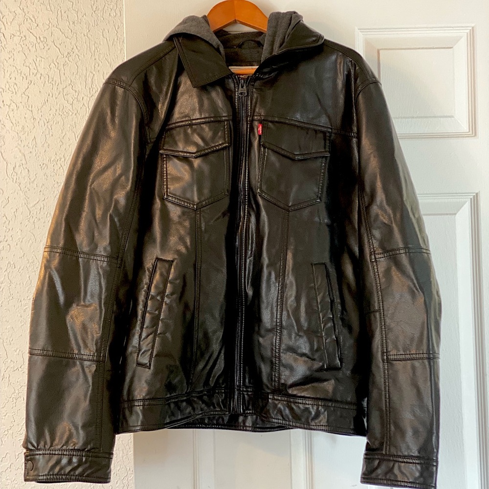Levi's® Faux Leather Trucker with Jersey Hood and Fleece Lining. Mens XL.
